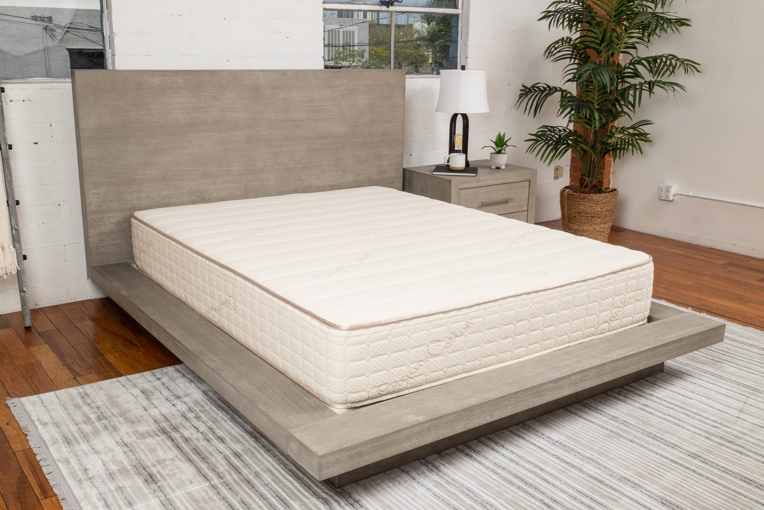 showroom mattress